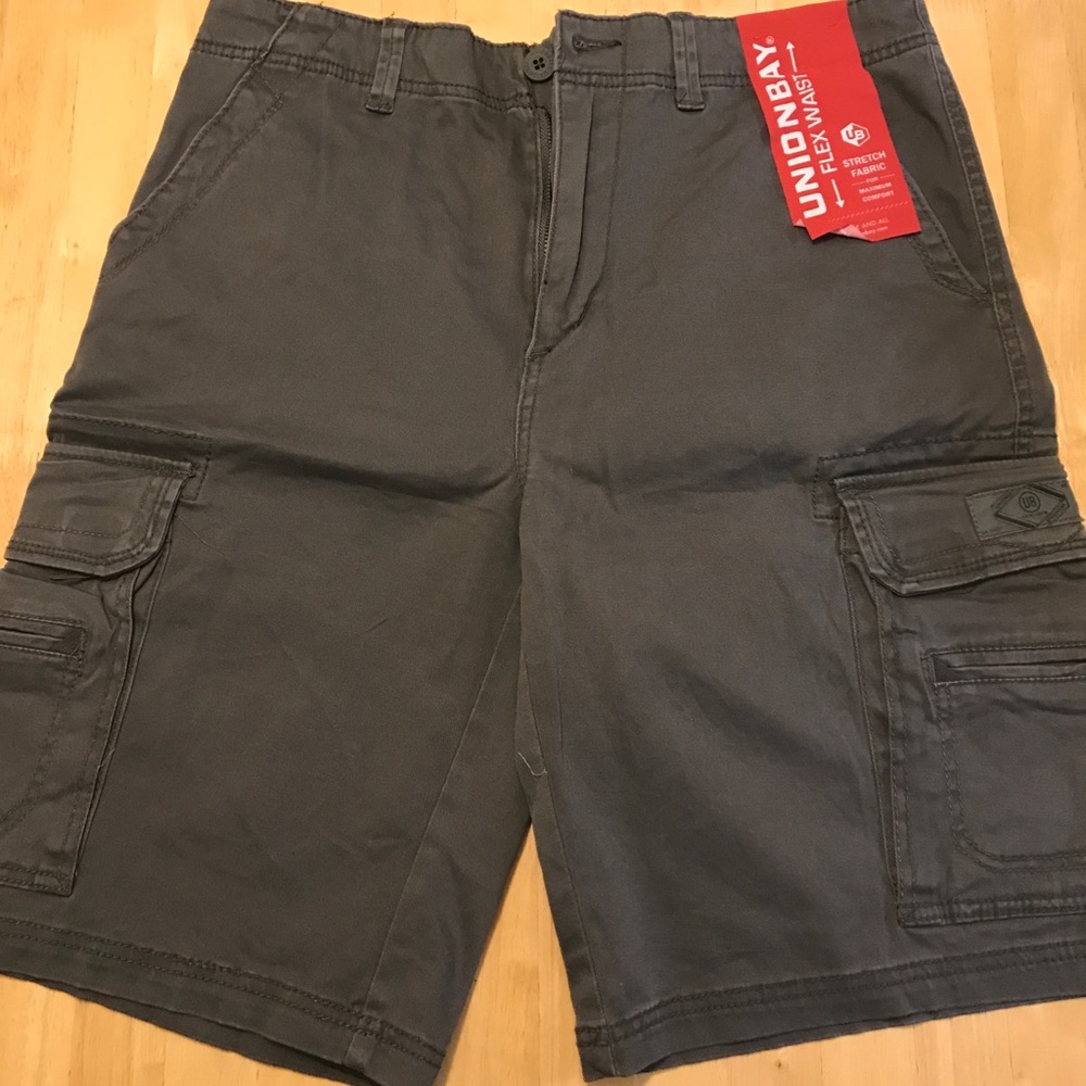 Unionbay cargo shorts